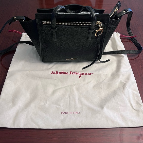 Ferragamo Double Handle Bag (S) - Picture 10 of 16